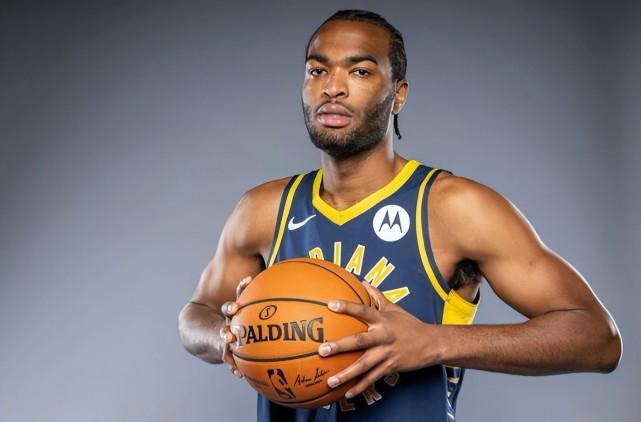 帕尔马队长：我们必须通过团队协作，共同限制莱奥的发挥