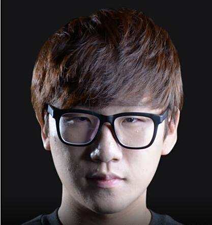 官方：利物浦旧将乔丹-伊比加盟保甲索菲亚火车头